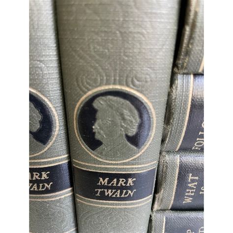 COMPLETE WORKS OF MARK TWAIN Authorized Edition .